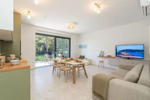 Apartments Irena