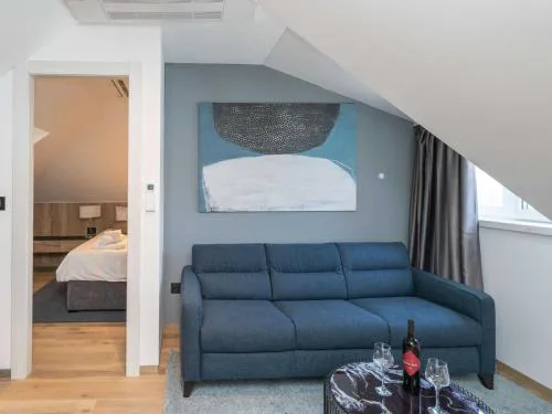 Apartments Villa Royale - One Bedroom Apartment with Sea View