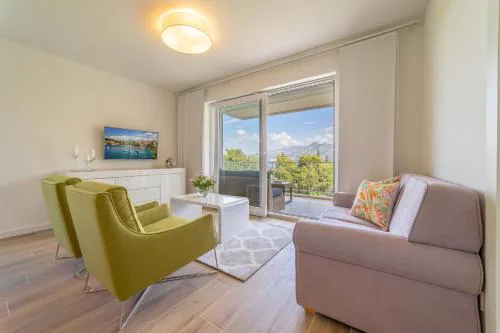 Mary Ann Apartment 2