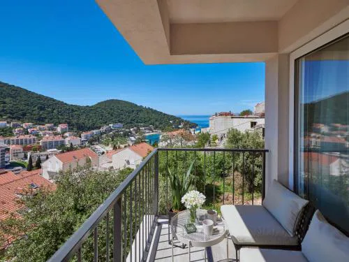 Apartment Blù-Two Bedroom Apartment with Terrace and Sea View