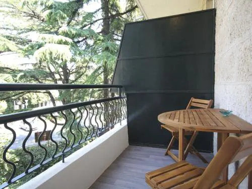 Apartment Goge - One-Bedroom Apartment with Balcony