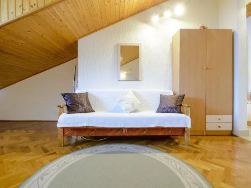 Apartment Matic - Two-Bedroom Apartment