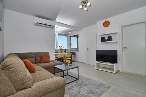 Apartment Rajmonda