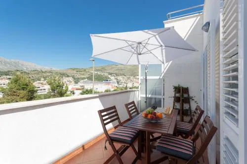 Apartment Solitudo