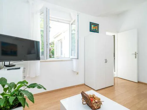 Apartments Vulicevic - Apartment Vulicevic A2 free private parking