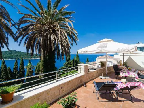 Apartments Davor - Two Bedroom Apartment with Sea View and Terrace