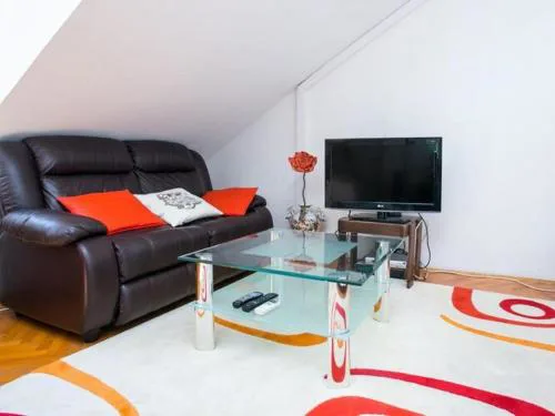 Apartments Harlekin- One-Bedroom Apartment with Sea View