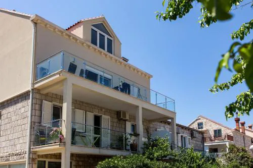 Apartments Laledo