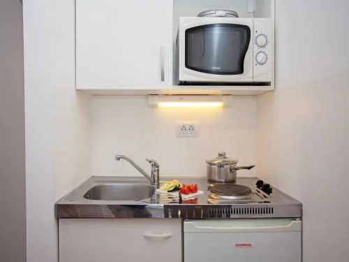 Apartments Maro & Baro - Studio apartment with shared Terrace Baro