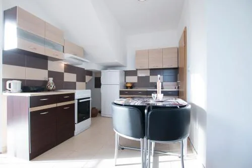Blue Horizon Apartments