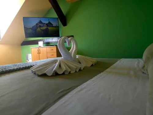 Cozy Studio with Sea and Old Town View
