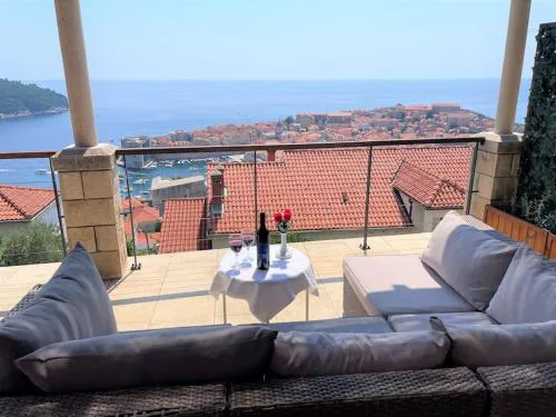 Dalmatins MillionDollar sea view