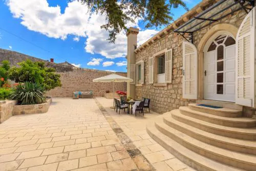 Hedera Estate, House Hedera V