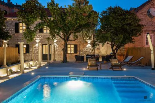 Hedera Estate, Villa Hedera IV