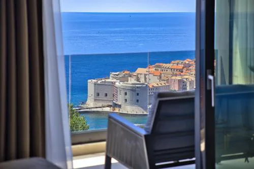 La Dolce Villa