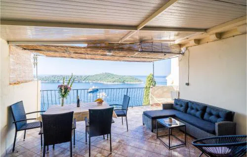 Lovely Apartment In Dubrovnik With Wifi