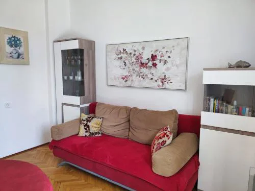 Nice Apartment with Large Terrace