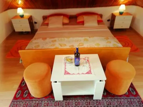 Old town Jelena loft Room