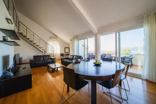 Pervanovo Apartments with Free Parking