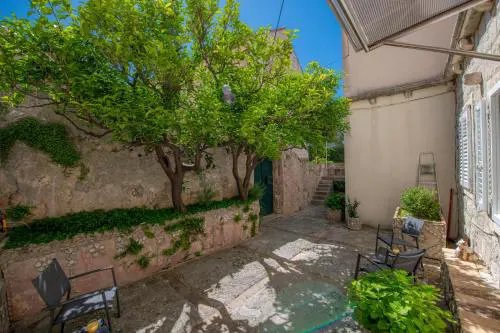 Residence Two Oranges