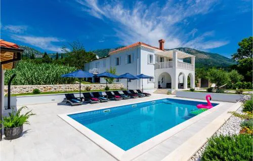 Amazing Home In Gruda With Wifi