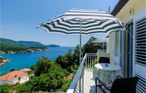 Apartment Gruda With Sea View 02