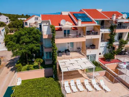 Apartments Deak