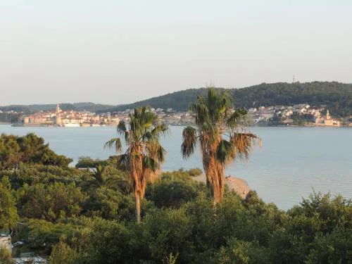 CROSurf Apartments Pelješac Kučište