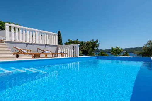 Holiday Villa Sasha