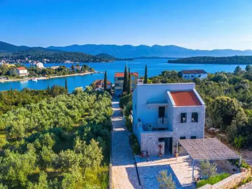 Escape Villa Island Peaceful Oasis with Pool