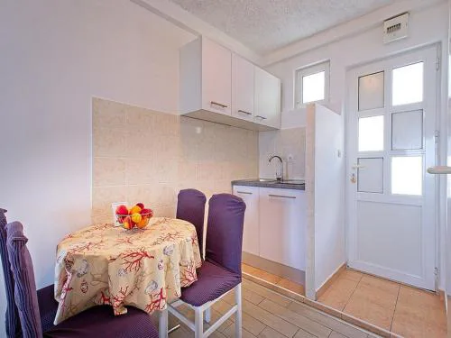 Apartments Grljevi - Studio Apartment with Balcony and Sea View A3