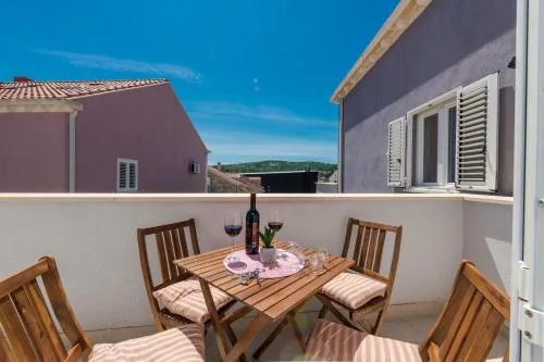 Apartments Lana