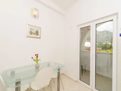 Apartments & Rooms Bari i - Studio Apartment with Balcony and City View First Floor -APT 10