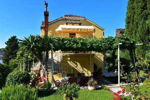 Guest House Kanjuo
