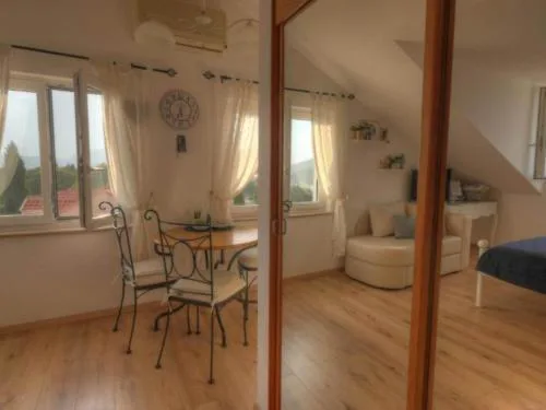 Mediterranea - One Bedroom Apartment with Sea View