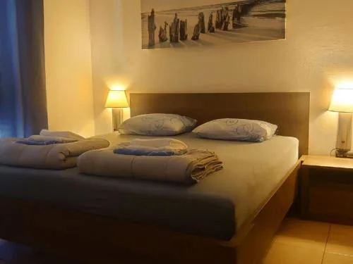 Villa Peragi - Triple Room with Balcony