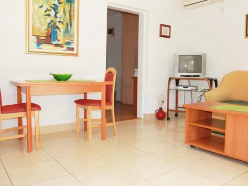 Apartments Antonio - Two Bedroom Apartment with Terrace Apartment A
