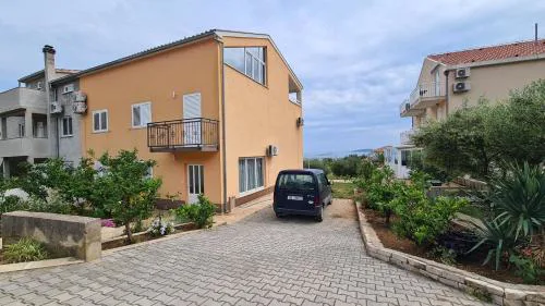 Apartments Josip