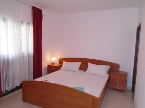Apartments Sveti Anton