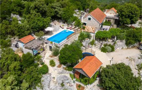 Amazing Home In Ploce With Sauna