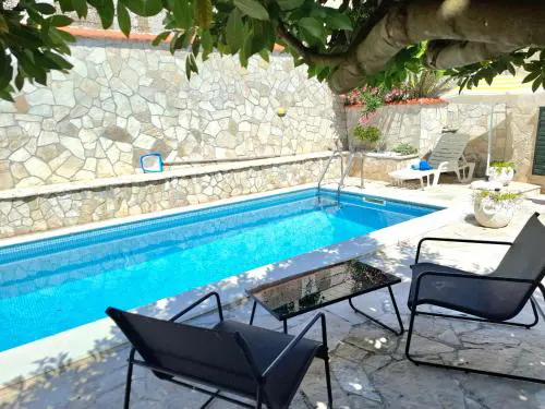Villa Tina