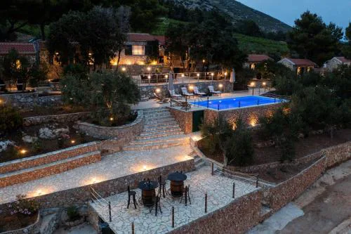 Dingač Village Luxury Resort