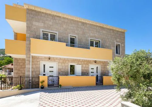 Olive tree apartment 1