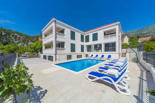 Villa Slano Apartments