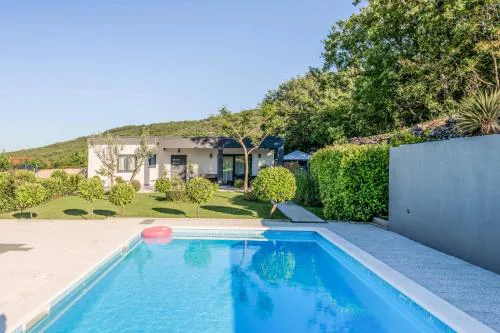Villa Nature Embrace