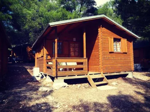 Victoria Cottage Camping Dole