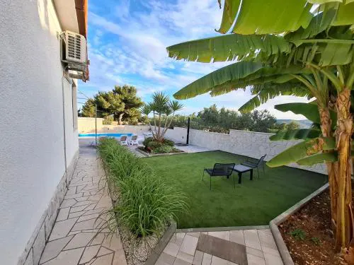 Holiday house Ana- for quite and relaxing vacation