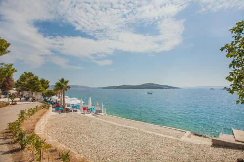 Rent-a-Tent Amadria Park Camping Trogir