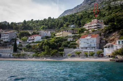 Larus-M apartments