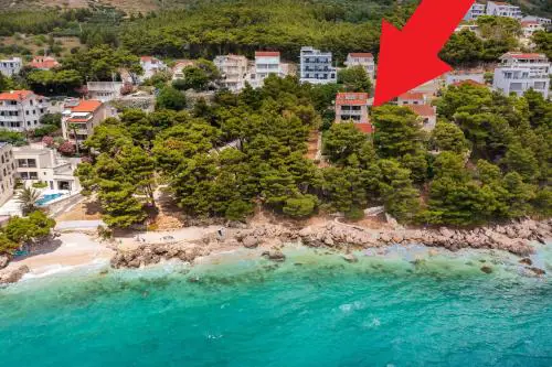 Villa Eden - Private Beachfront House with Pool